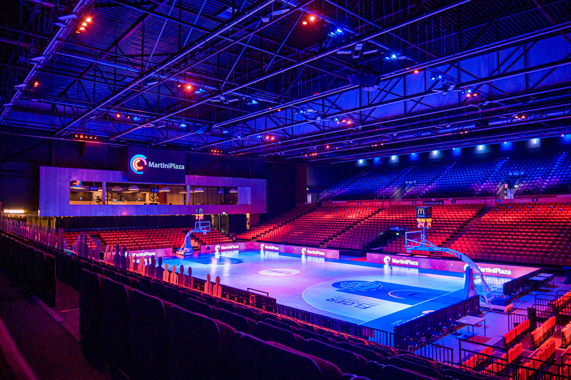 Top verlichting voor Topsporthal in MartiniPlaza